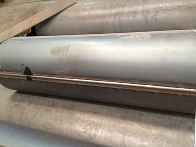 Формовочный шов методом TIG на алюминиевом материале (Т=1.22мм, Д=700мм)